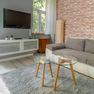 https://apartment-brick-wall.inbudapesthotels.com