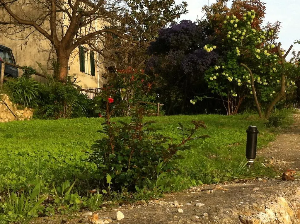 Vakantieboerderij Agriturismo La Rocca Di Perti Finale Ligure